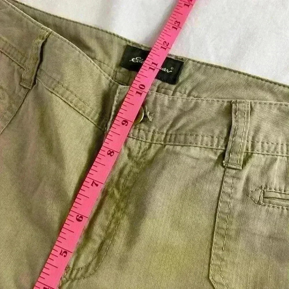 Eddie Bauer Womens Size 6 Tan Khaki Capri Wide Leg Pants Embroidered Accents - Picture 8 of 16